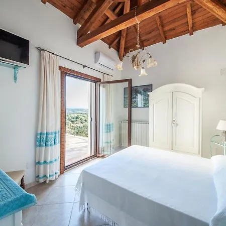 Cozy In With Outdoor Swimming Pool * Arzachena